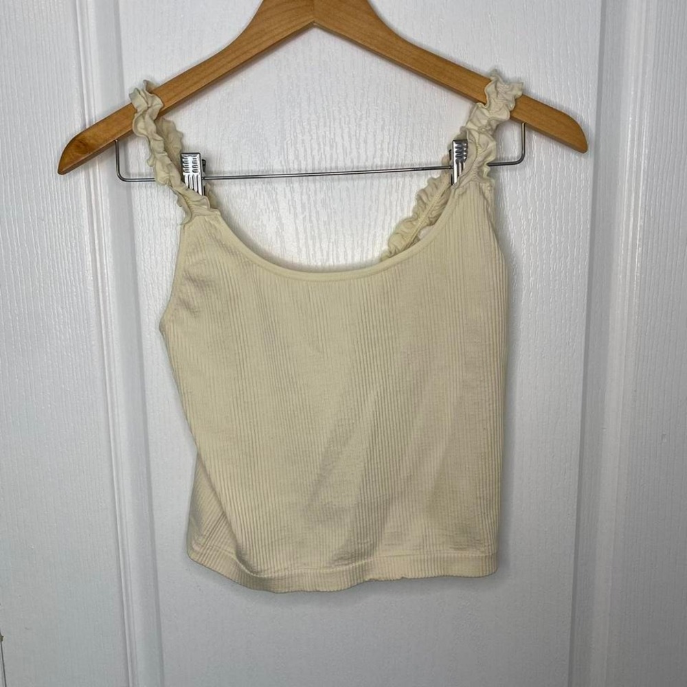 Hippie‎ Rose Cream ruffle tank top L